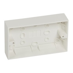 CONSOLĂ LEGRAND DIN PVC PENTRU MONTAJ SUPRAFAȚIC PENTRU ÎNTRERUPĂTOR 146x86 BELANKO S ALB 613351