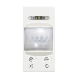 BTicino Classia MOTION SENSOR PIR 105° 6m 1-MODE 10A WHITE RW4431